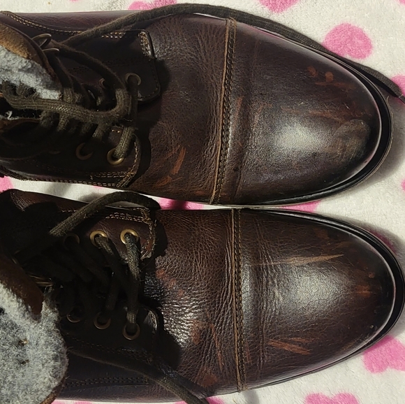 Booth - Picture 2 of 11